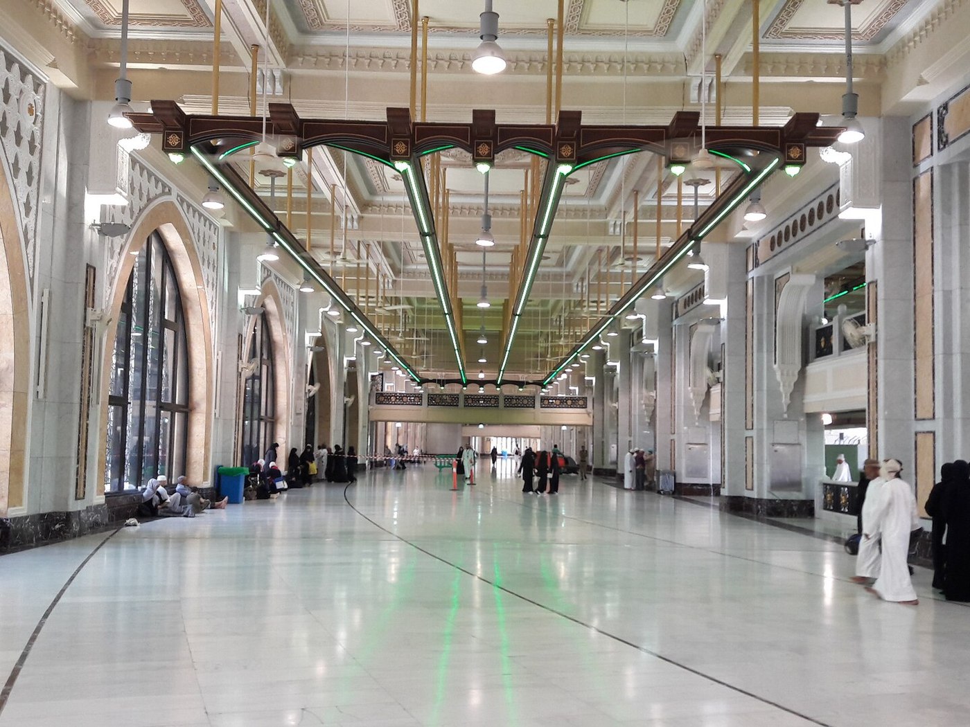 The walkway leading towards Mount Safa to begin Sa'i